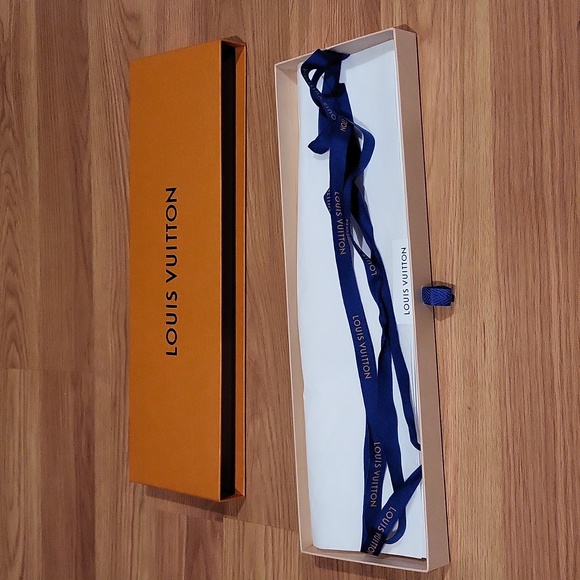 Louis Vuitton Tie Box - Picture 1 of 5